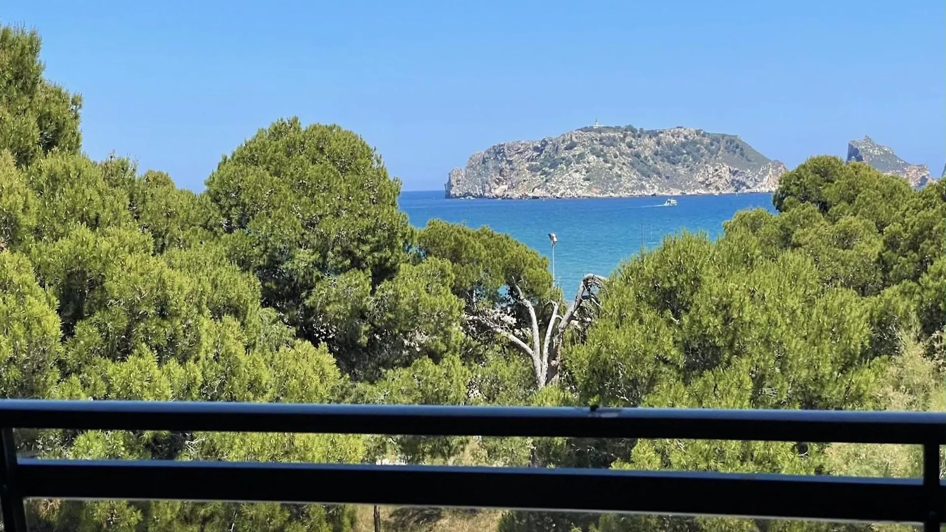 Apt Volendam Planta Baja Con Piscina Privada L'Estartit 0*,  Spain