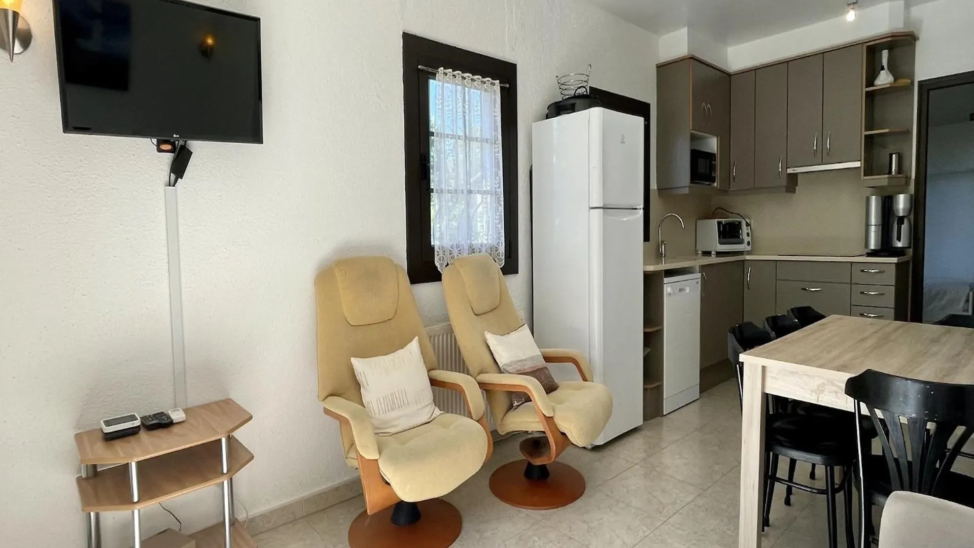 Apt Volendam Planta Baja Con Piscina Privada L'Estartit 0*,
