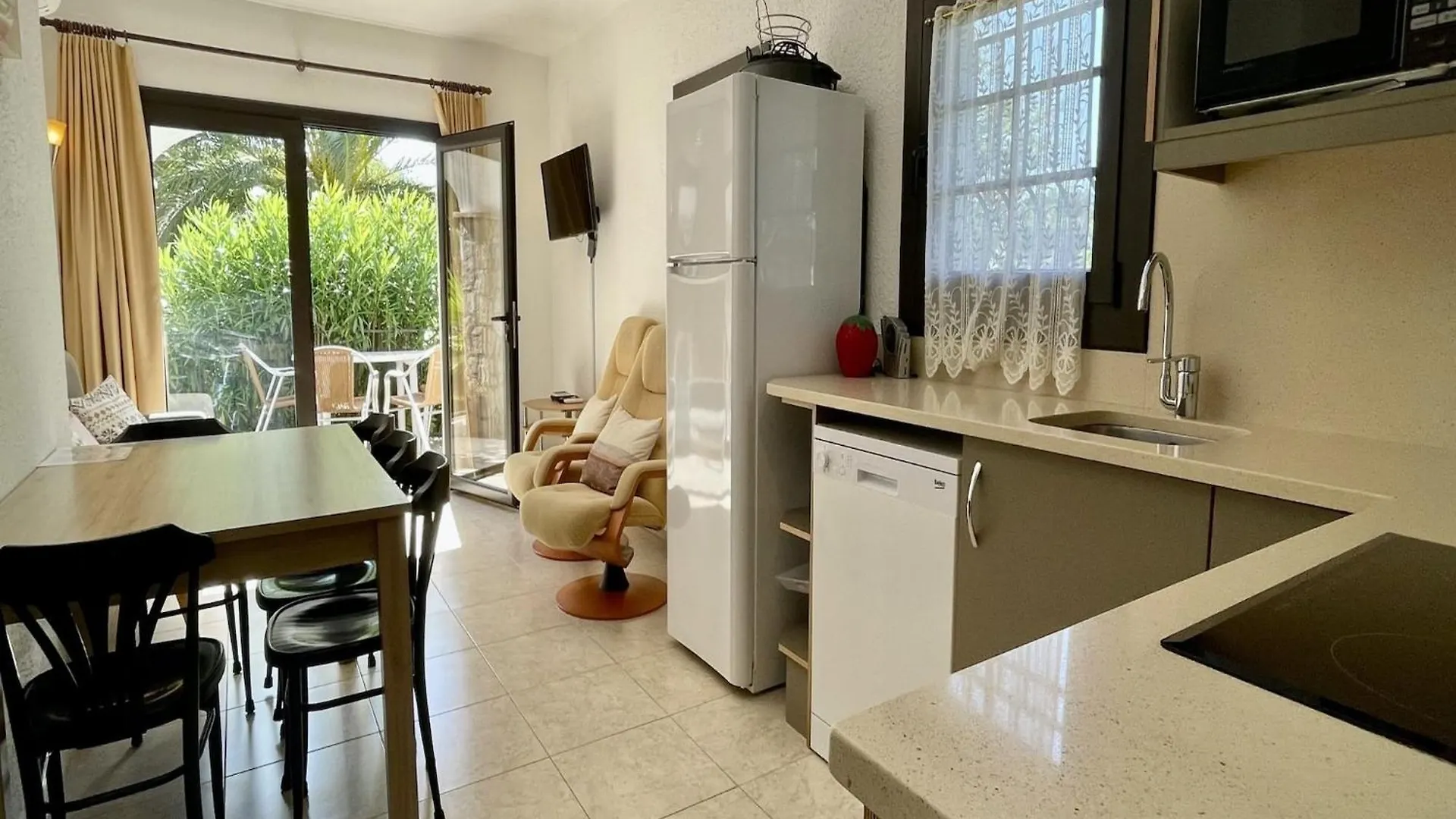 Appartement Apt Volendam Planta Baja Con Piscina Privada L'Estartit Spanje