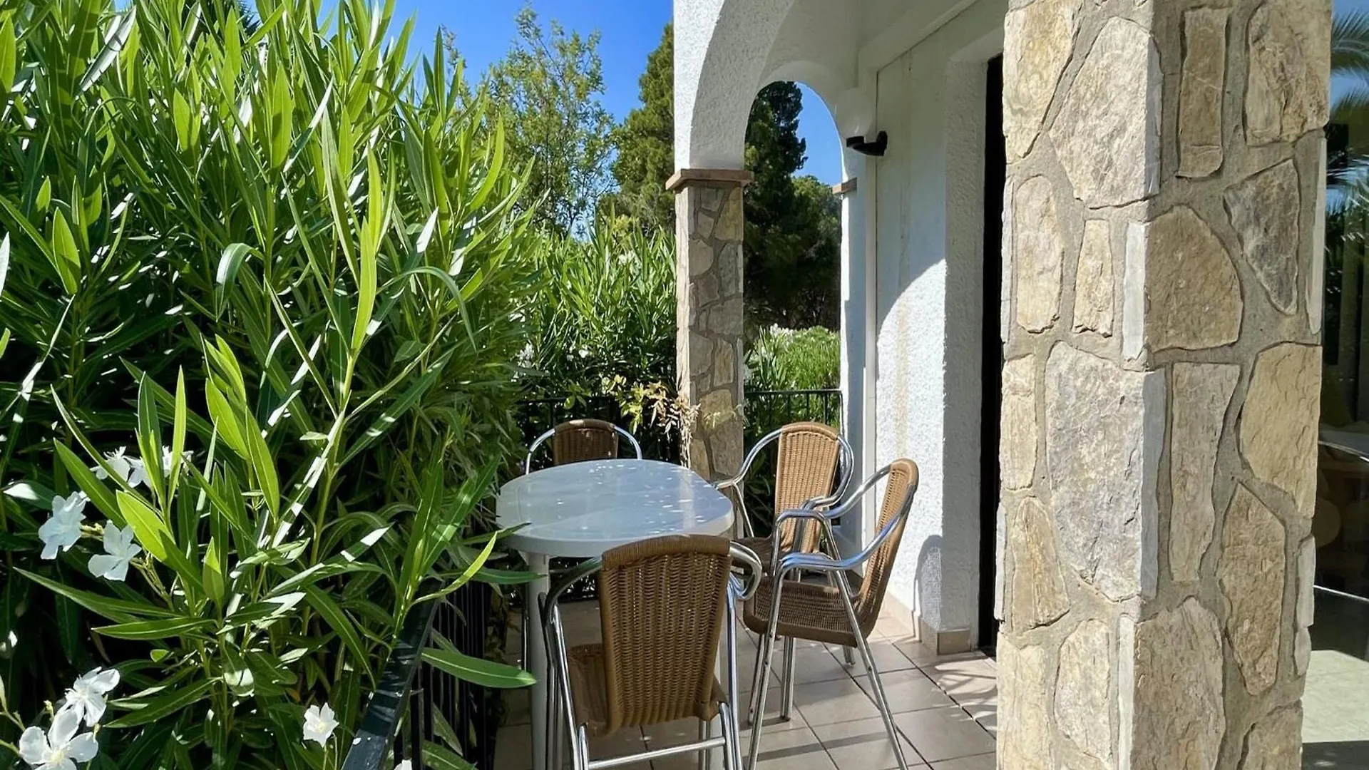 Apartment Apt Volendam Planta Baja Con Piscina Privada L'Estartit Spain