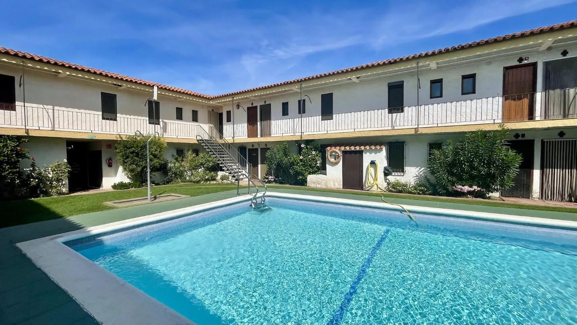 Apt Volendam Planta Baja Con Piscina Privada L'Estartit 0*,